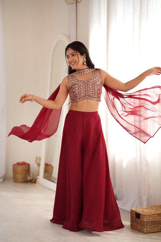 Siyara's New Crop top Suit Set