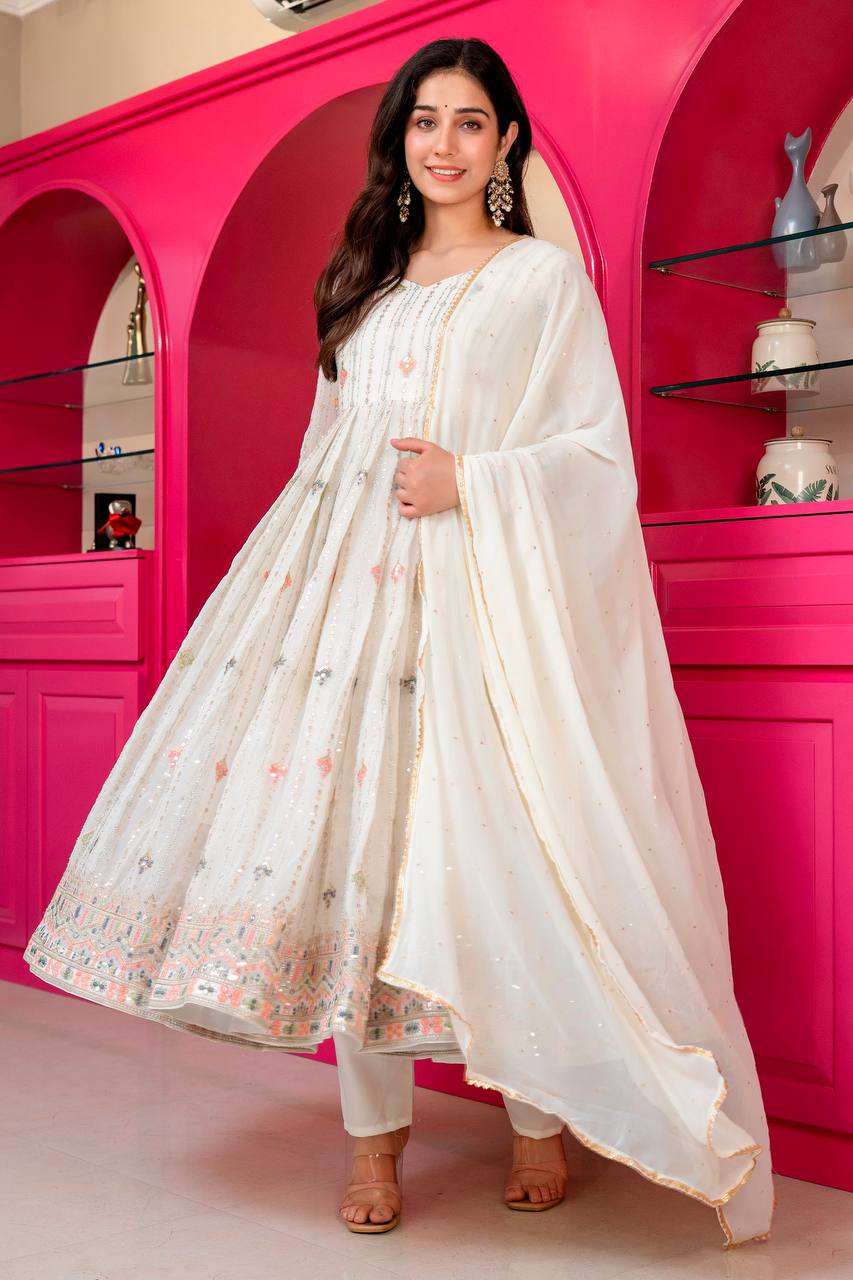 Jiya's New Thread-Sequins Embroidery Suit Set