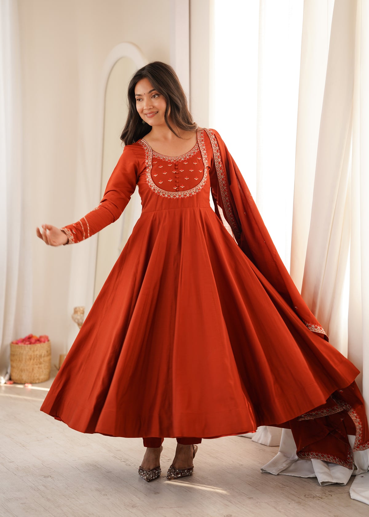 Rinku's New Anarkali Suit Set