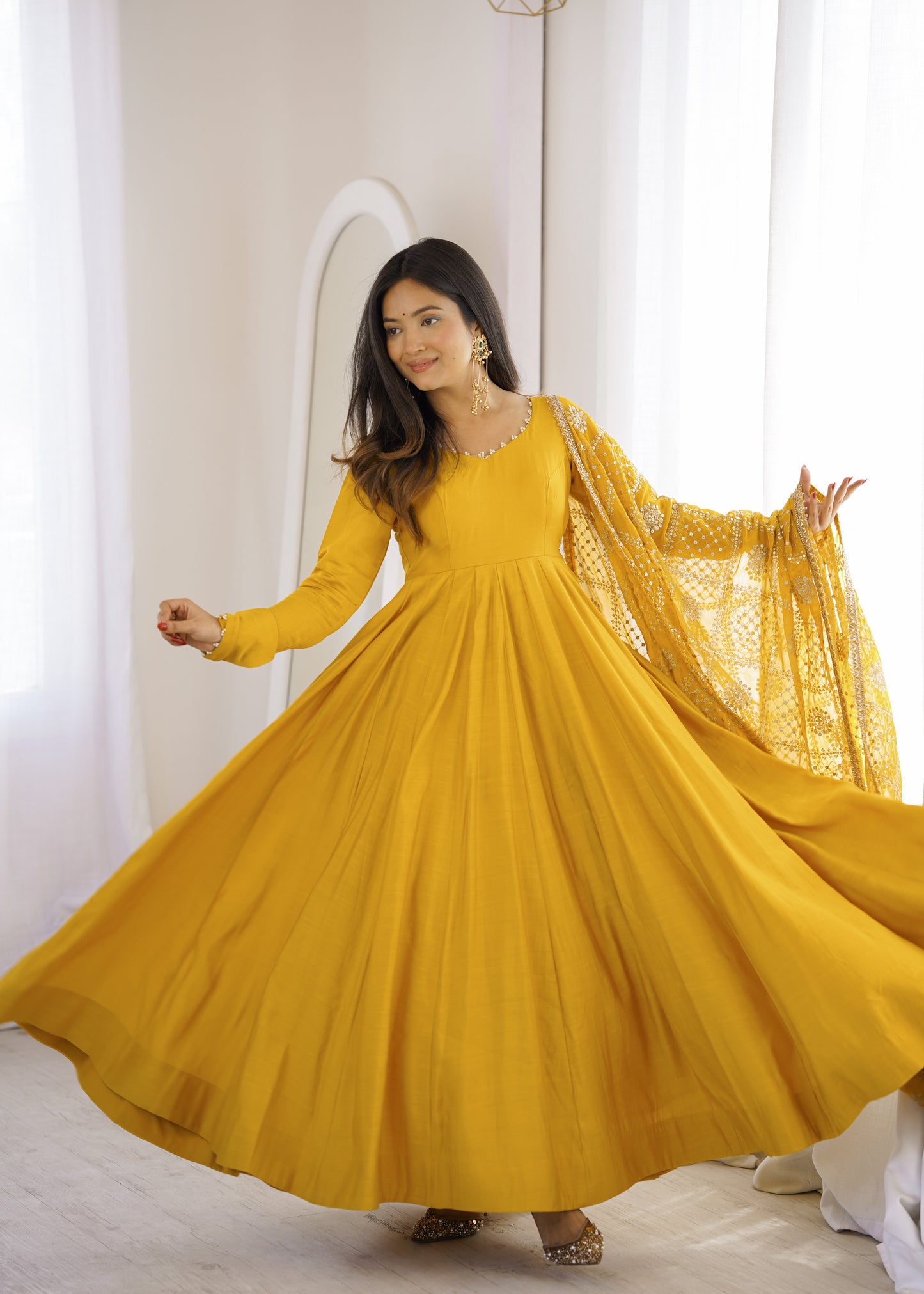 Siyara's New Anarkali Suit Set