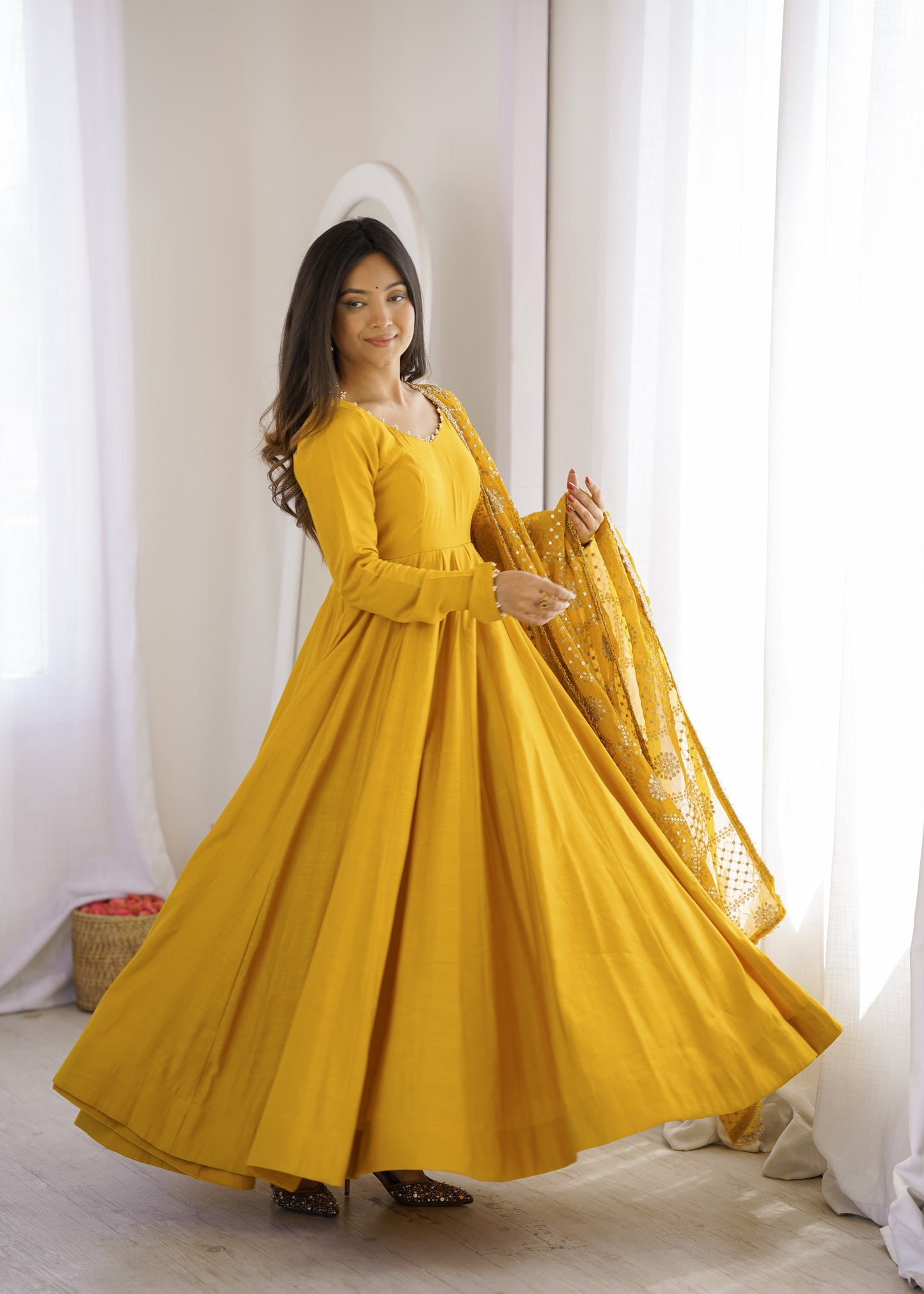 Siyara's New Anarkali Suit Set