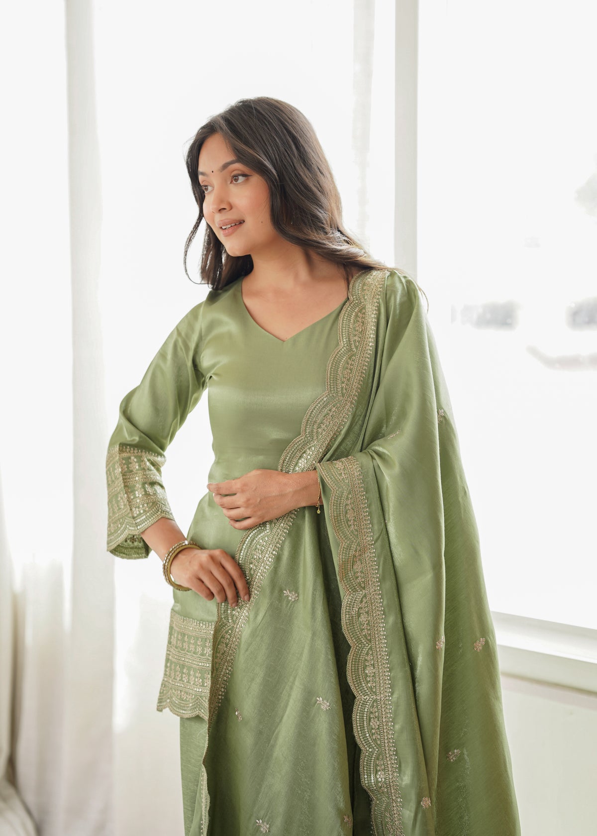 Kiyara's New Anarkali Kurti Set
