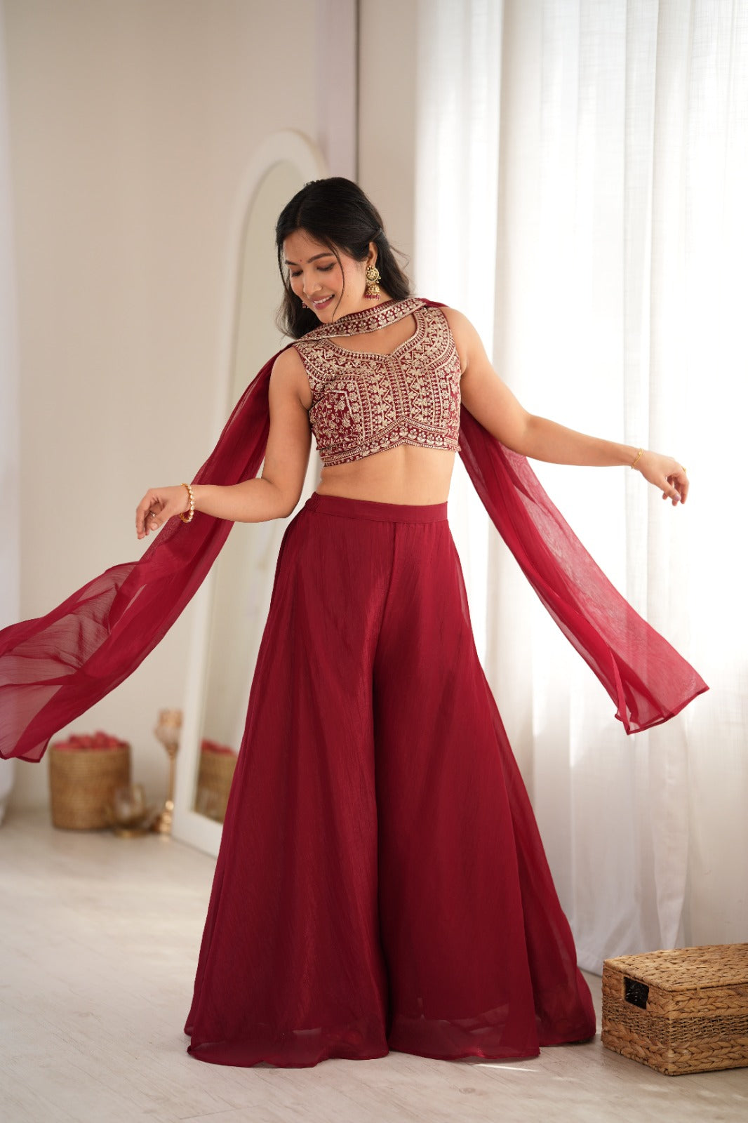Siyara's New Crop top Suit Set