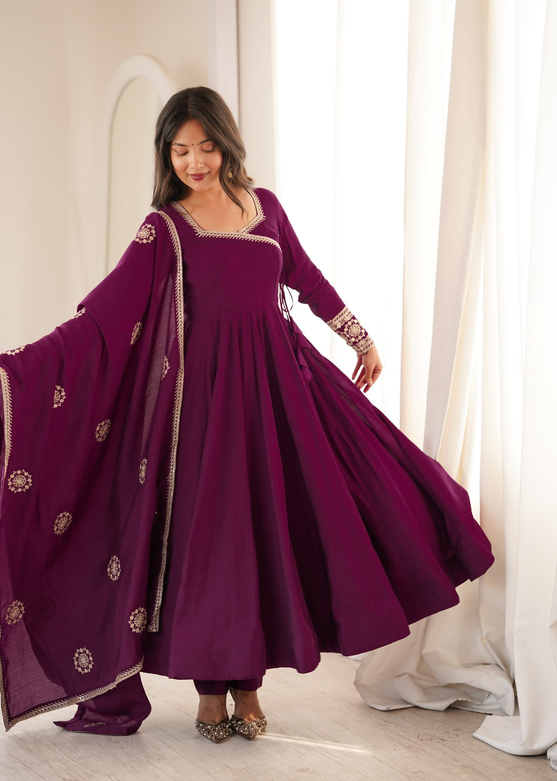 Riya's New Anarkali Suit Se