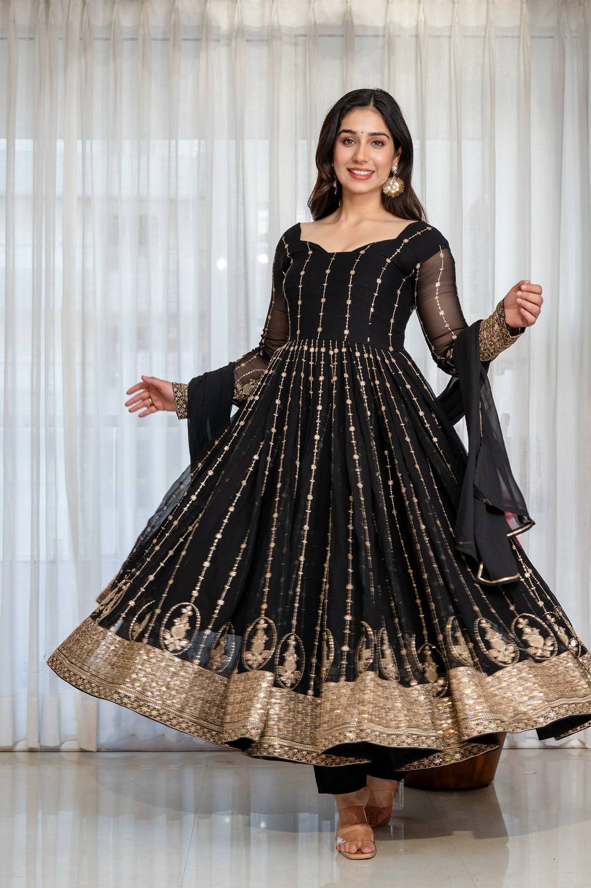 Ruhi's Black Anarkali Suit Set.