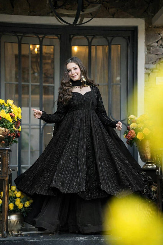 Siyara's New Anarkali Suit Set