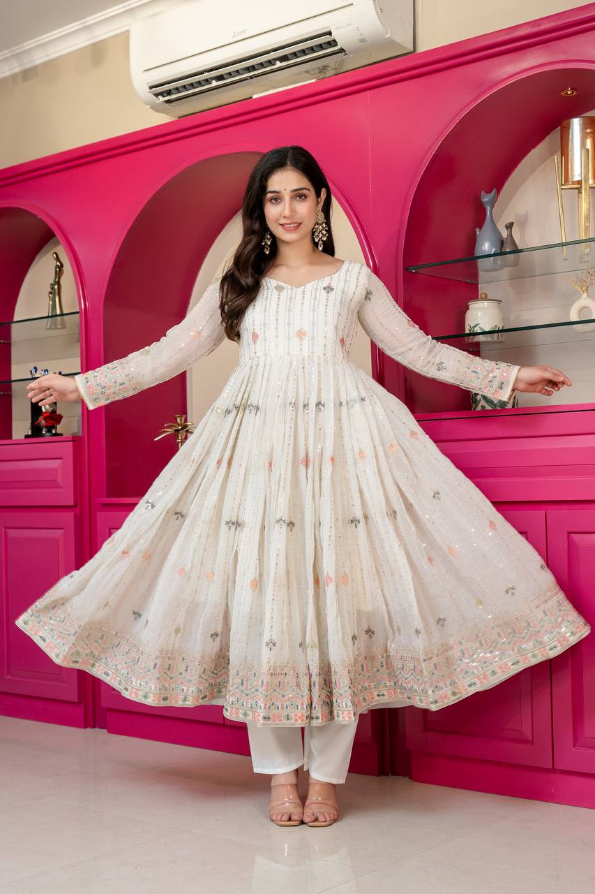 Jiya's New Thread-Sequins Embroidery Suit Set