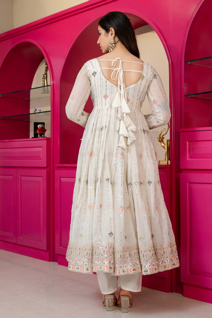 Jiya's New Thread-Sequins Embroidery Suit Set