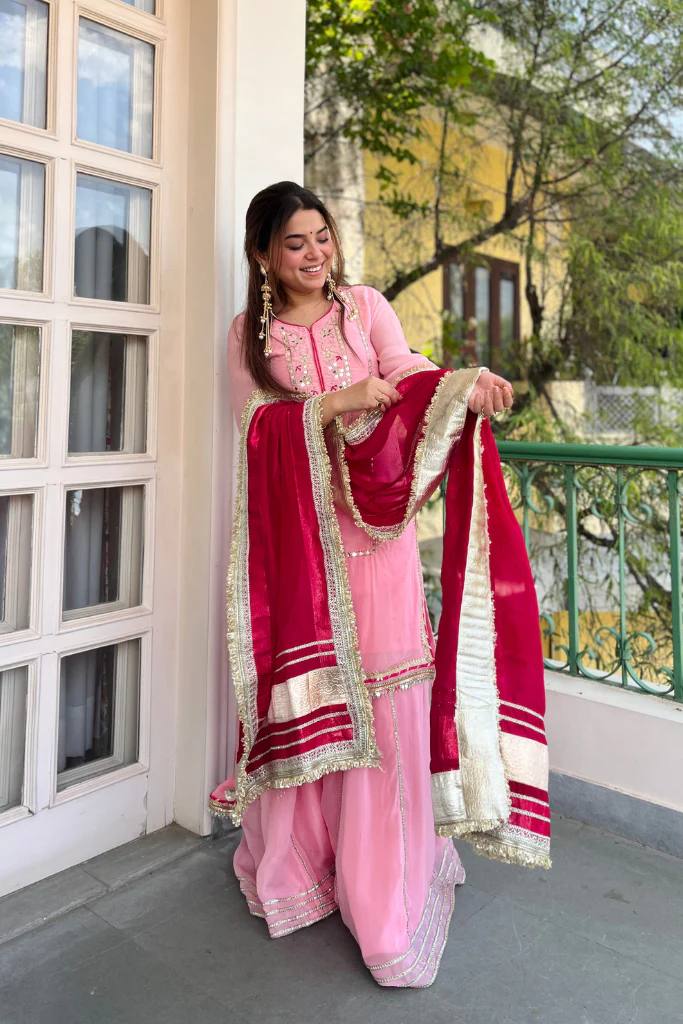 Siyara's Premium Zari Thread Embroidered Sarara Set.