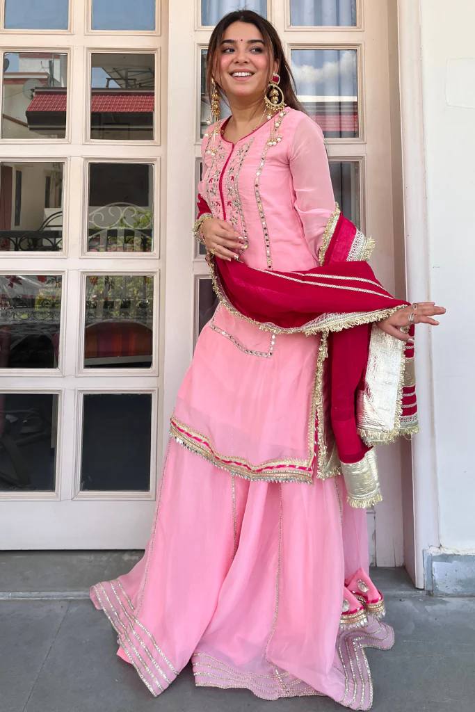 Siyara's Premium Zari Thread Embroidered Sarara Set.