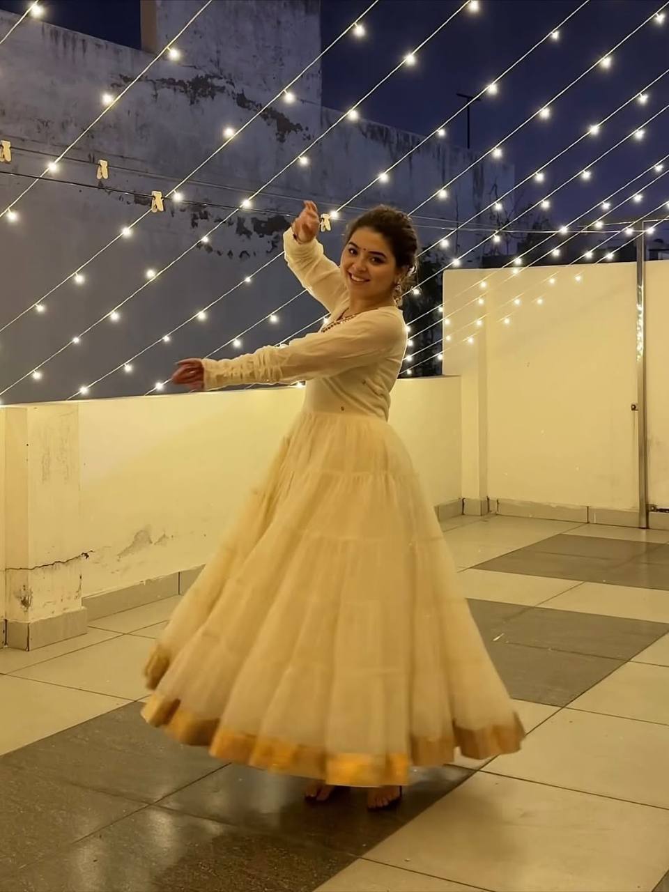 Khushi's New Off White Suit Set.