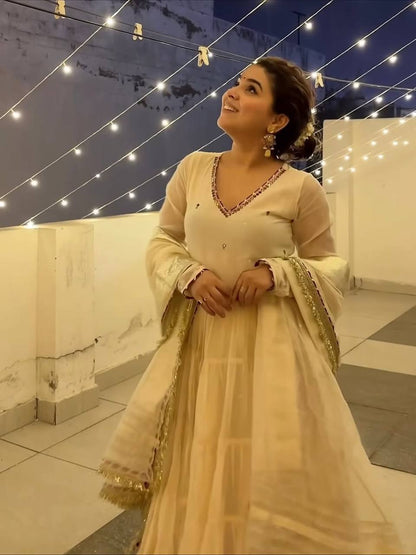 Khushi's New Off White Suit Set.
